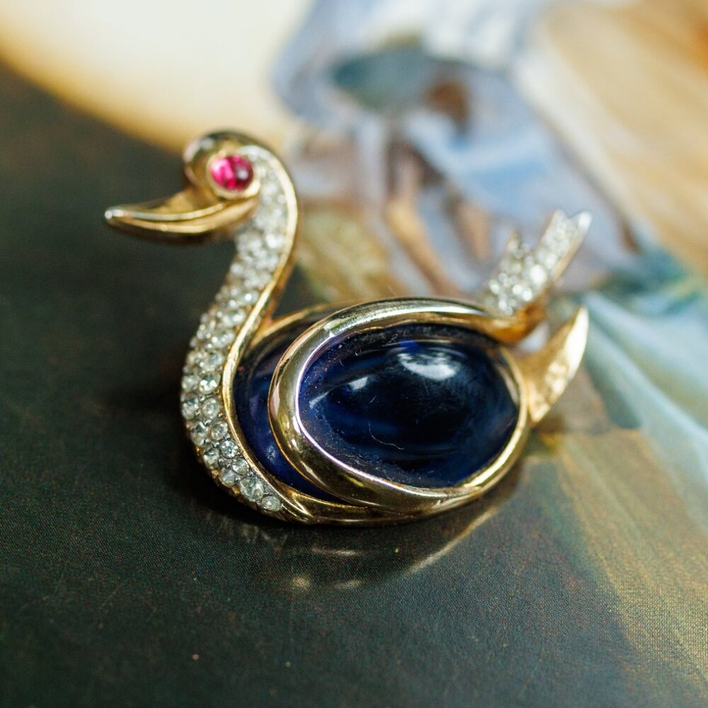 Crown Trifari Jelly Belly Duck Brooch